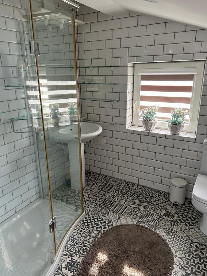 Yellow Villa Gdansk Ngoại thất bức ảnh